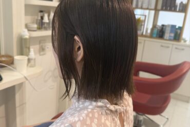 【ロングのハッシュカット】顔まわりレイヤーでつくる、軽やかな韓国風ヘア🎐